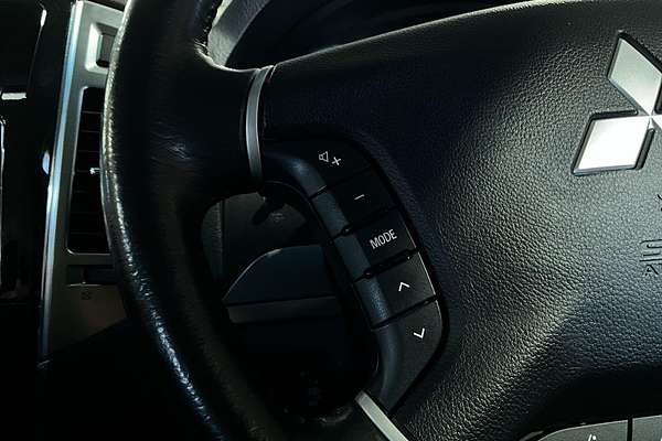 2020 Mitsubishi Pajero GLX NX