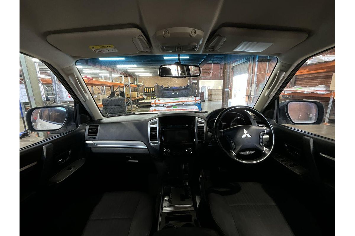 2020 Mitsubishi Pajero GLX NX