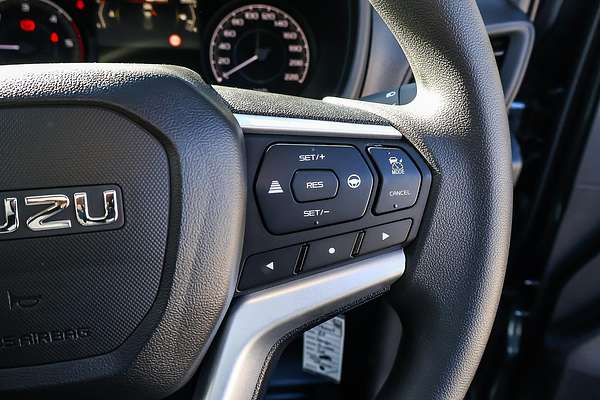 2025 Isuzu D-MAX SX High Ride Rear Wheel Drive