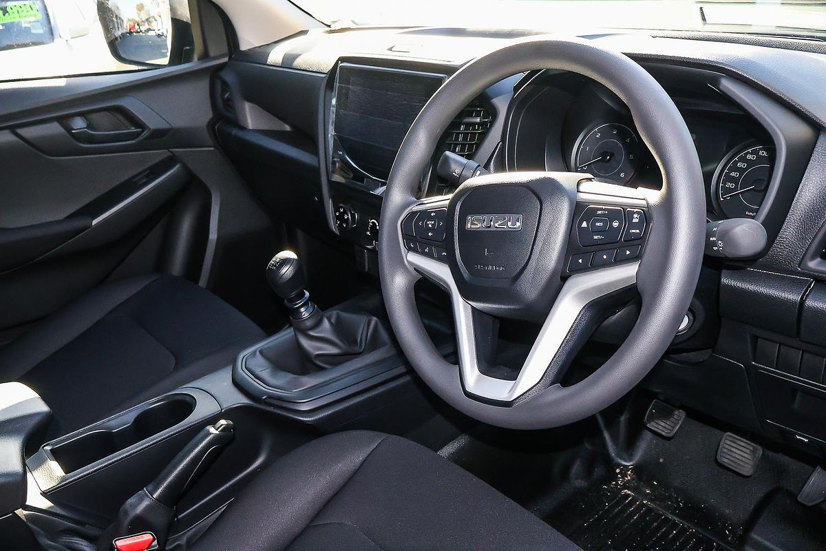 2025 Isuzu D-MAX SX High Ride Rear Wheel Drive