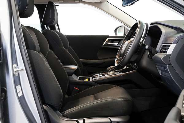 2022 Mitsubishi Outlander LS ZM