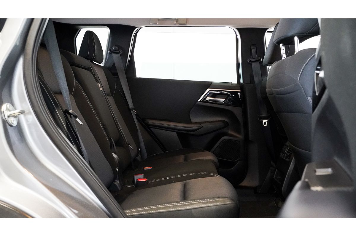 2022 Mitsubishi Outlander LS ZM