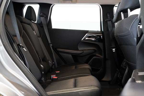 2022 Mitsubishi Outlander LS ZM