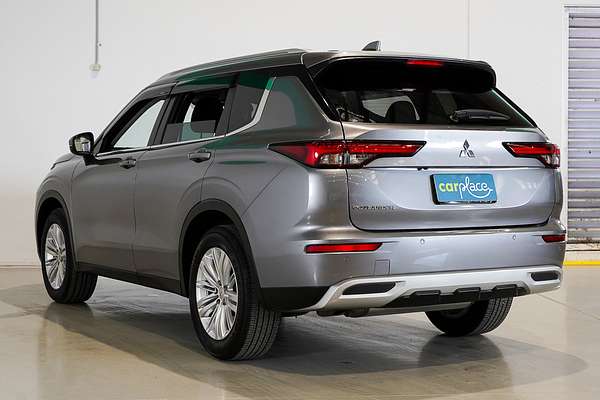 2022 Mitsubishi Outlander LS ZM