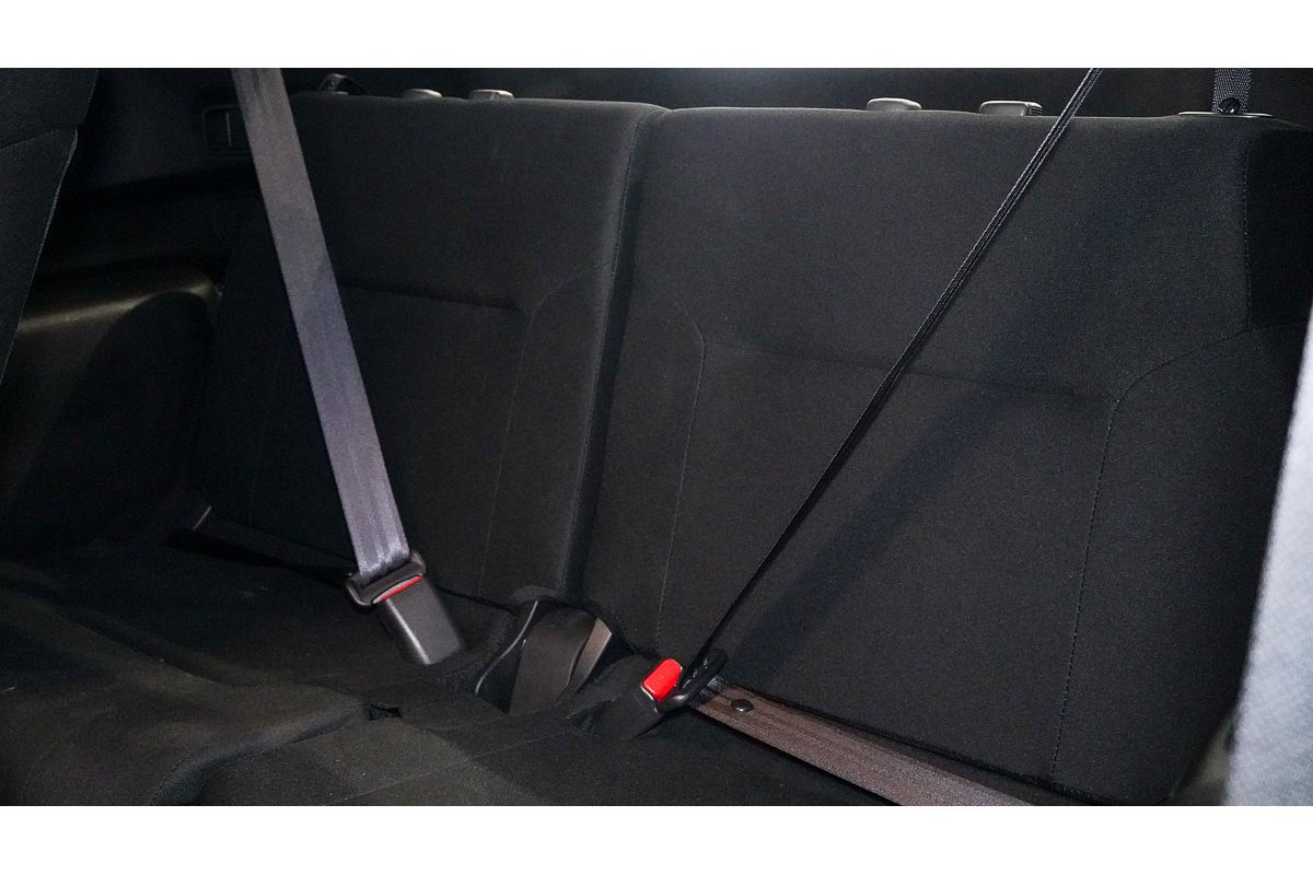 2022 Mitsubishi Outlander LS ZM