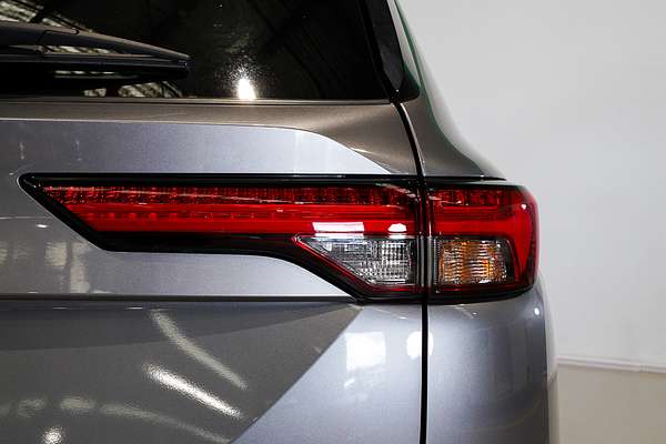 2022 Mitsubishi Outlander LS ZM