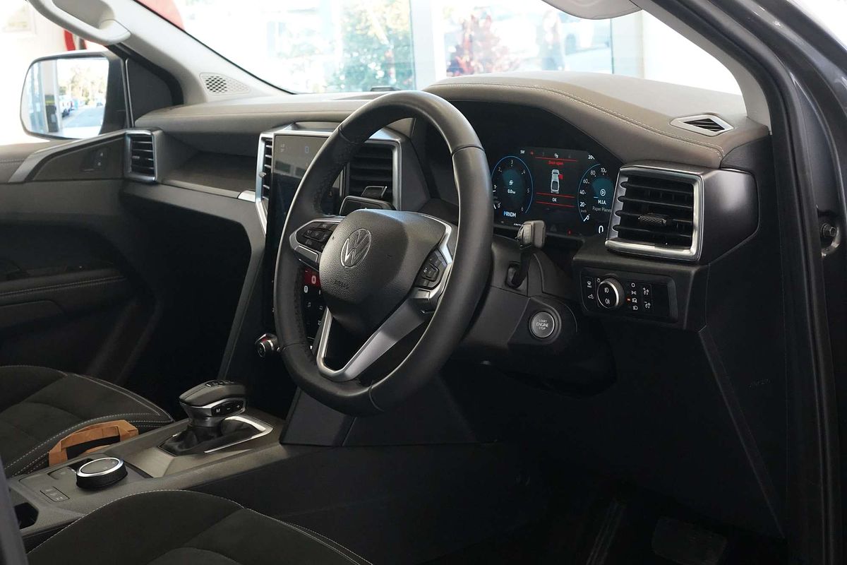 2024 Volkswagen Amarok TDI600 Style NF 4X4