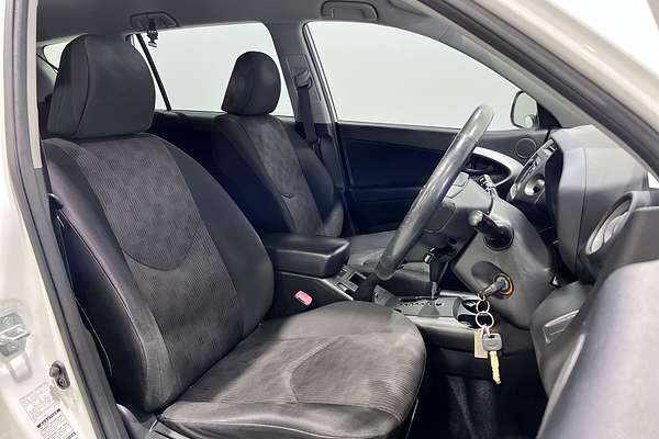 2010 Toyota RAV4 CV ACA33R