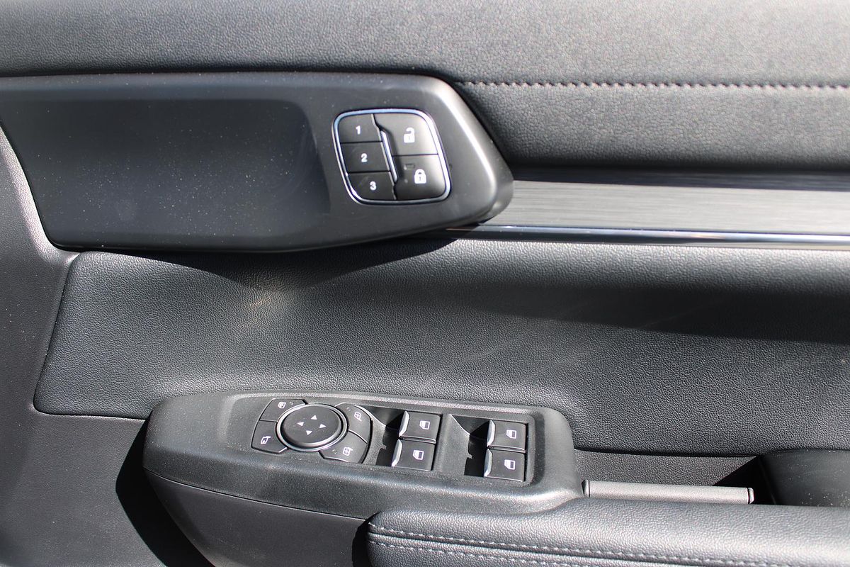 2025 Ford Everest Sport 2.0L