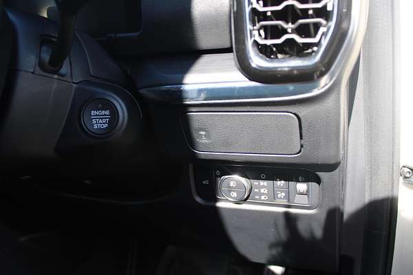 2025 Ford Everest Sport 2.0L
