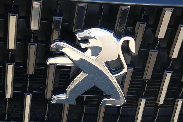 2021 Peugeot 2008 GT Sport P24