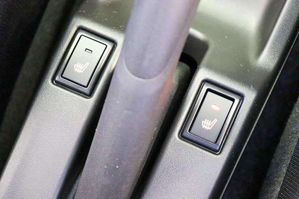 2025 Suzuki Swift Hybrid UZ
