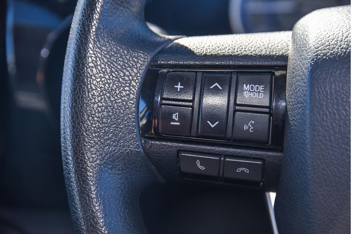 2019 Toyota Hilux SR GUN126R 4X4