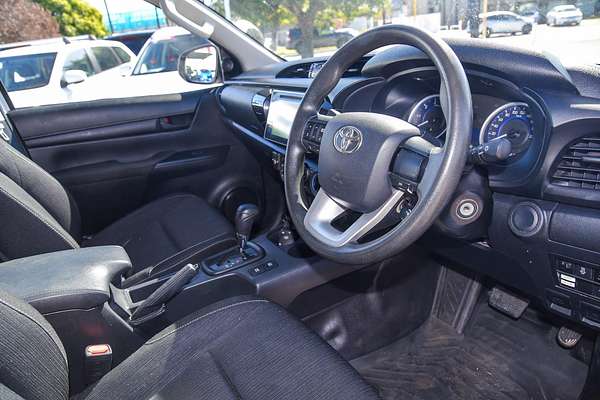 2019 Toyota Hilux SR GUN126R 4X4