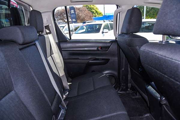 2019 Toyota Hilux SR GUN126R 4X4