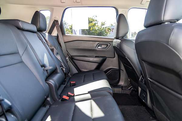 2024 Nissan X-TRAIL ST-L e-POWER T33