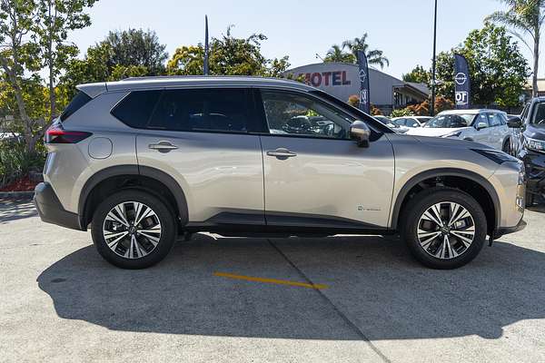2024 Nissan X-TRAIL ST-L e-POWER T33