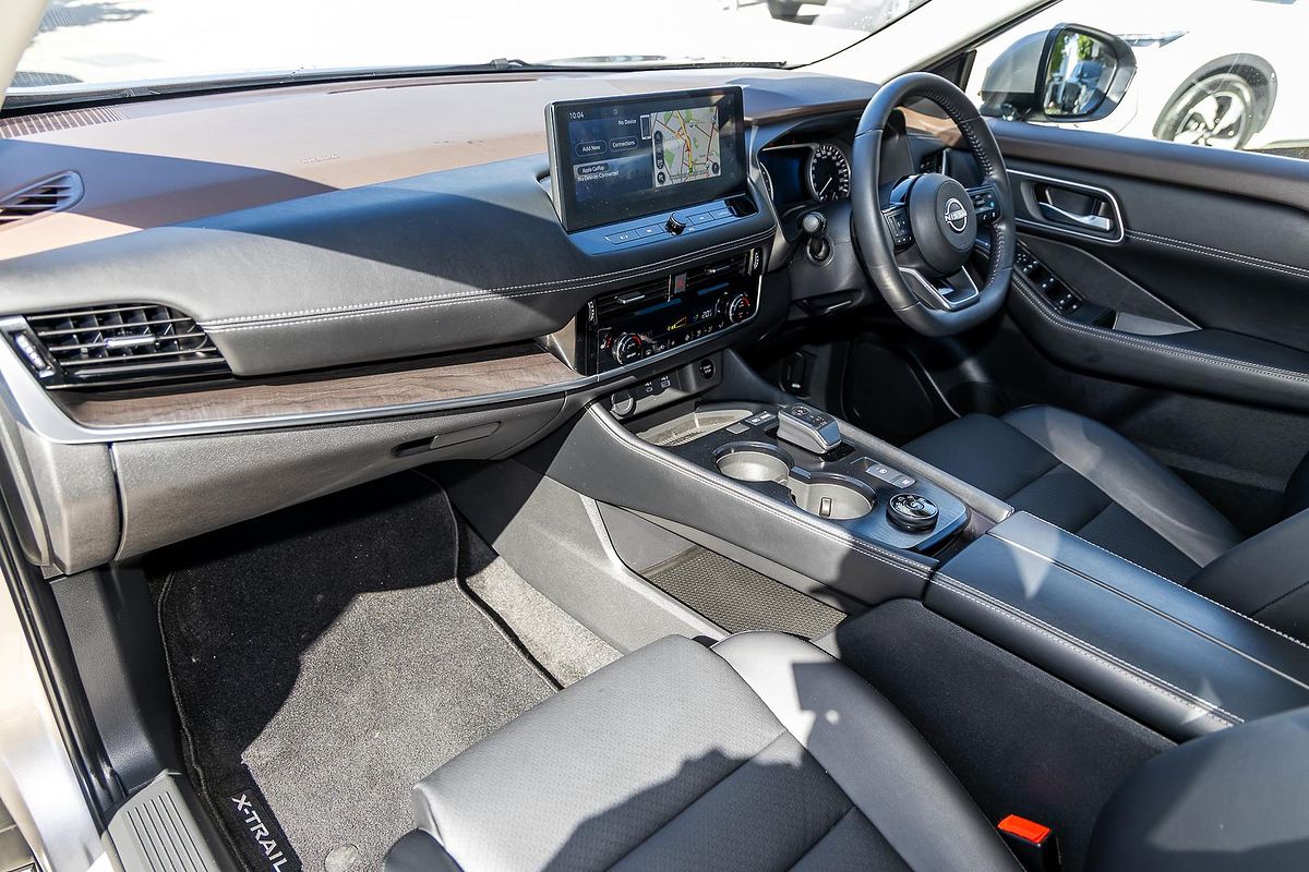 2024 Nissan X-TRAIL ST-L e-POWER T33
