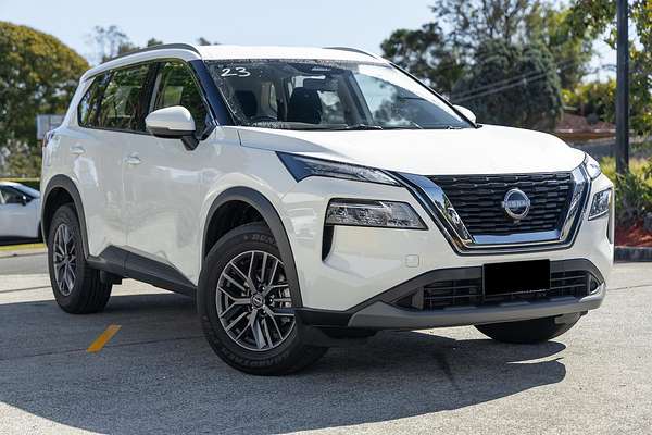 2024 Nissan X-TRAIL ST T33
