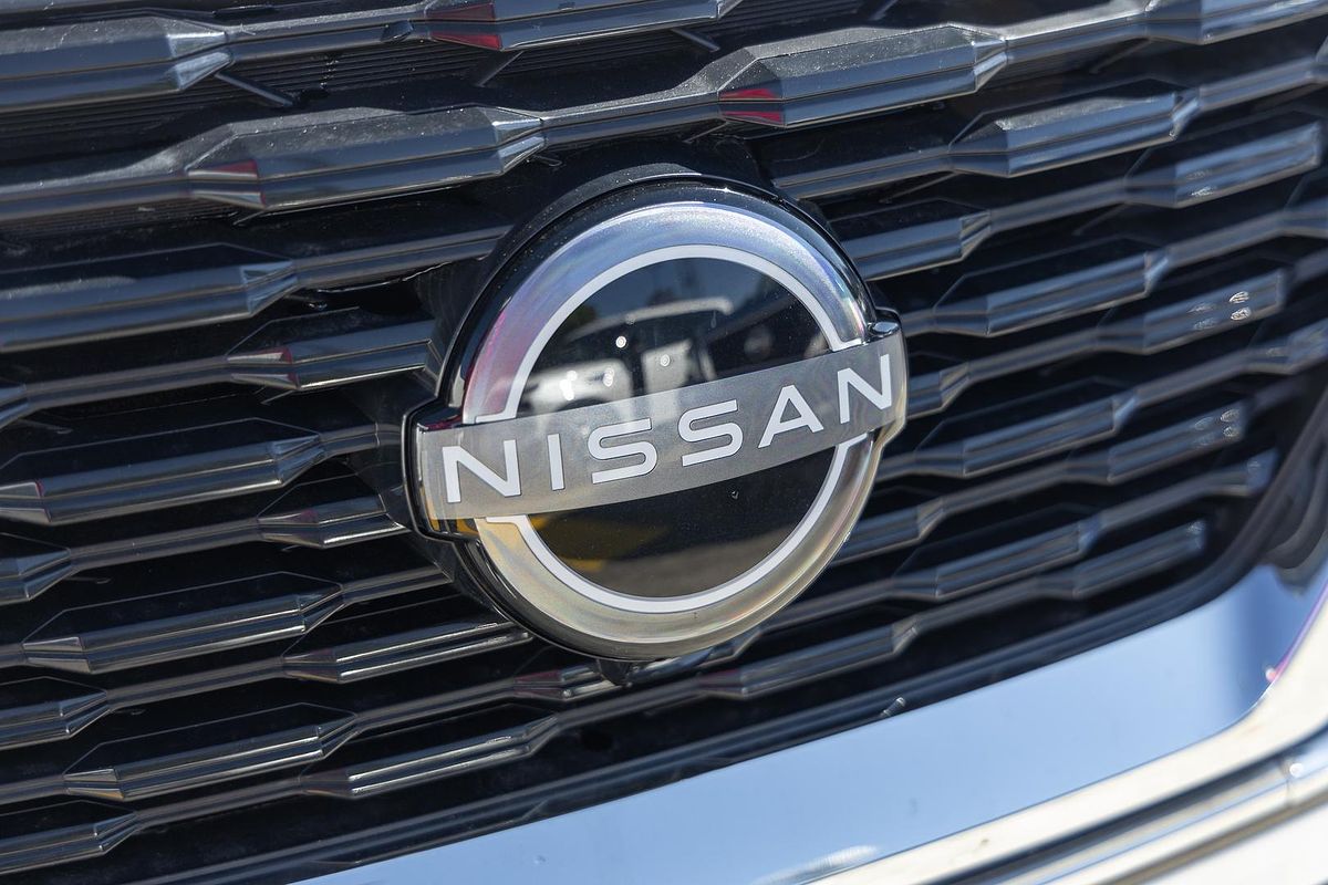 2024 Nissan X-TRAIL ST T33