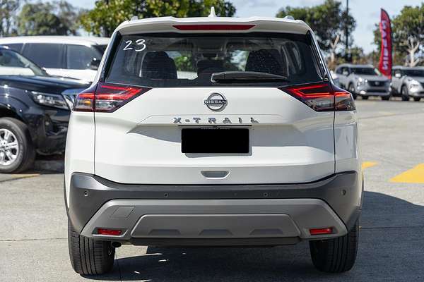 2024 Nissan X-TRAIL ST T33