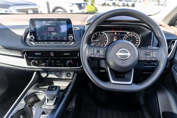 2024 Nissan X-TRAIL ST T33