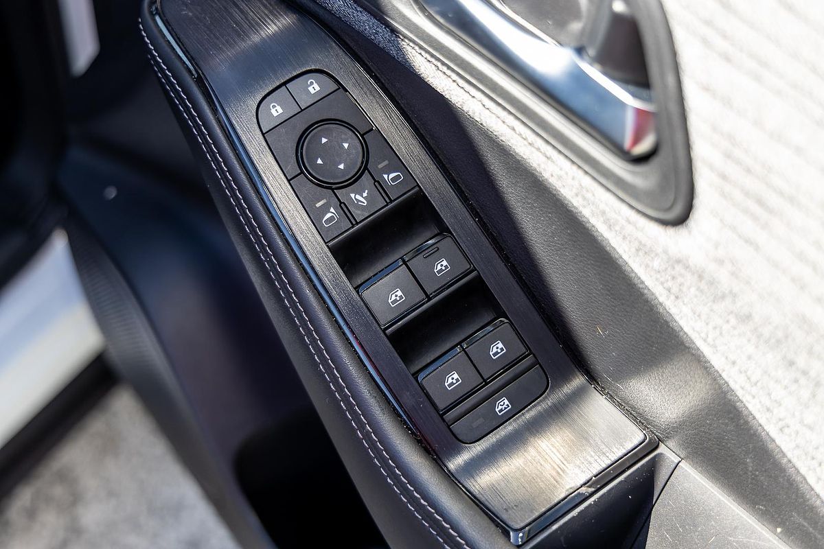 2024 Nissan X-TRAIL ST T33