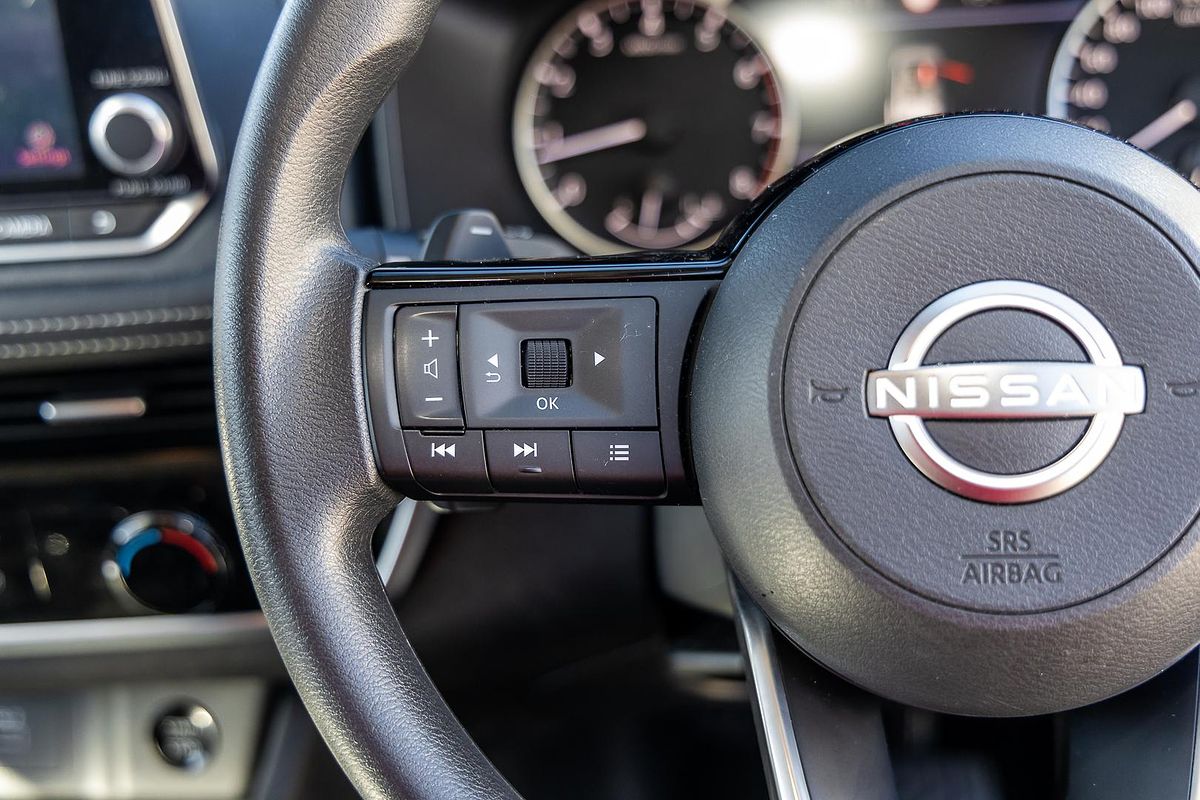 2024 Nissan X-TRAIL ST T33
