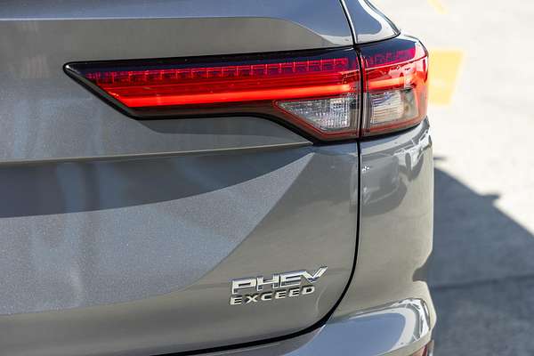 2023 Mitsubishi Outlander PHEV Exceed ZM