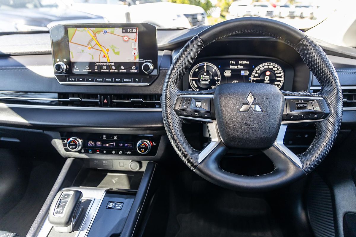 2023 Mitsubishi Outlander PHEV Exceed ZM