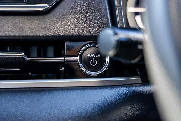2023 Mitsubishi Outlander PHEV Exceed ZM