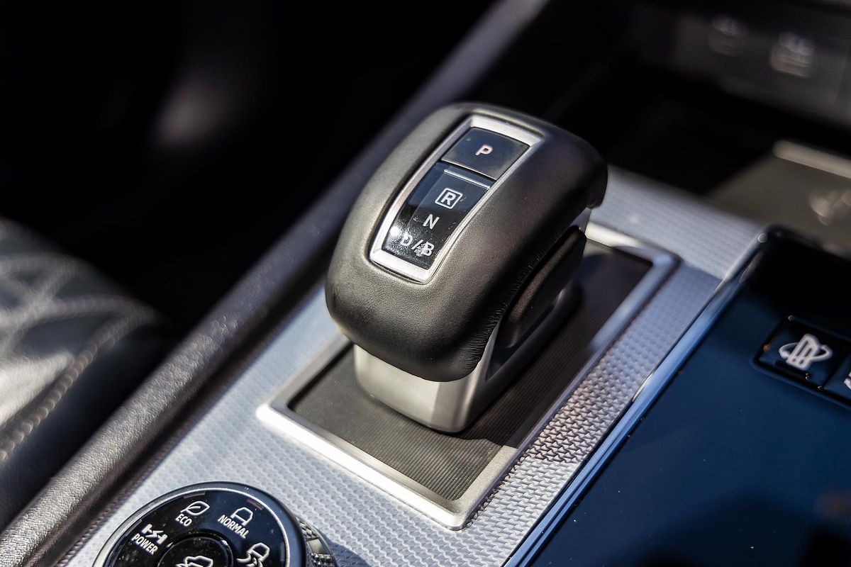 2023 Mitsubishi Outlander PHEV Exceed ZM
