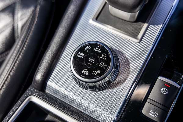 2023 Mitsubishi Outlander PHEV Exceed ZM