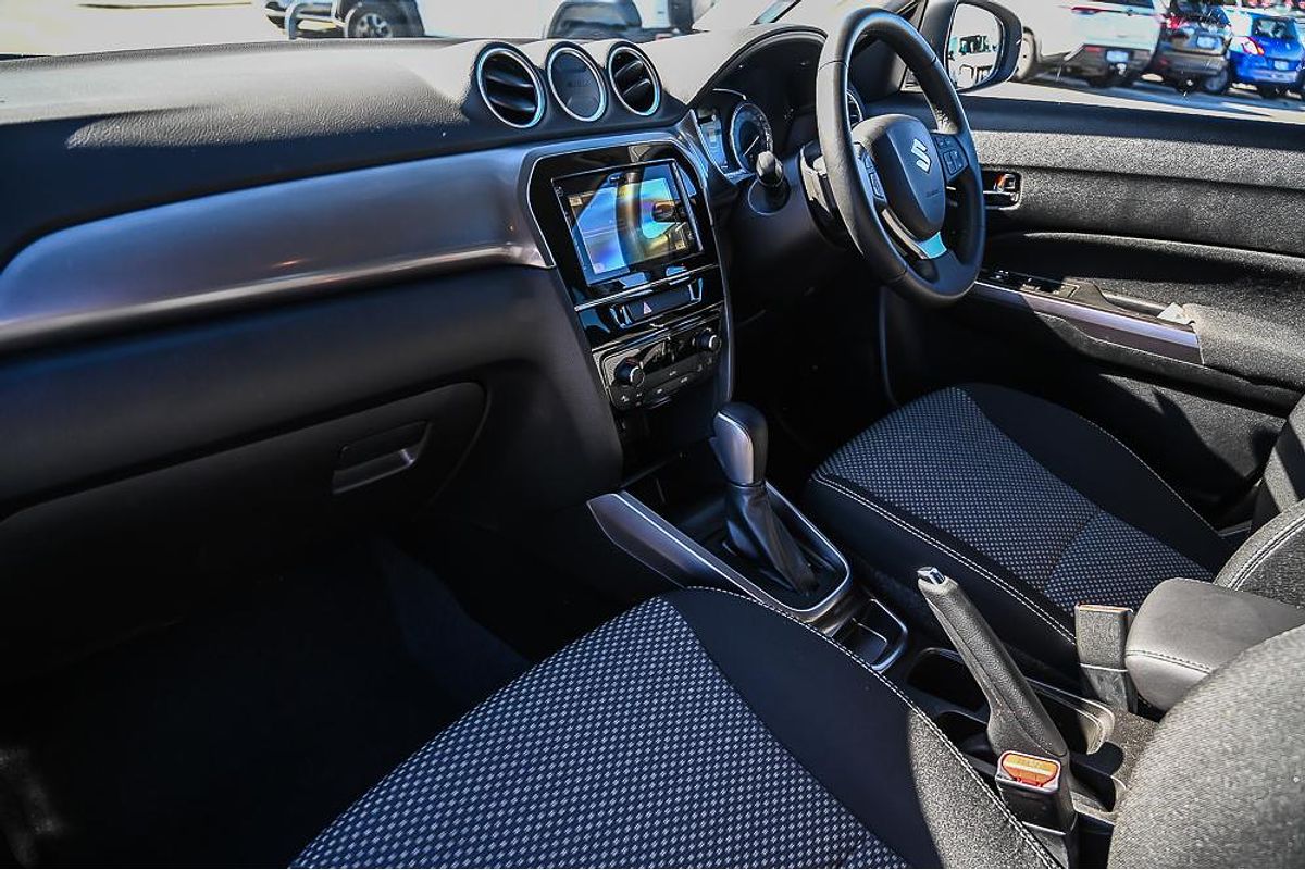 2024 Suzuki Vitara