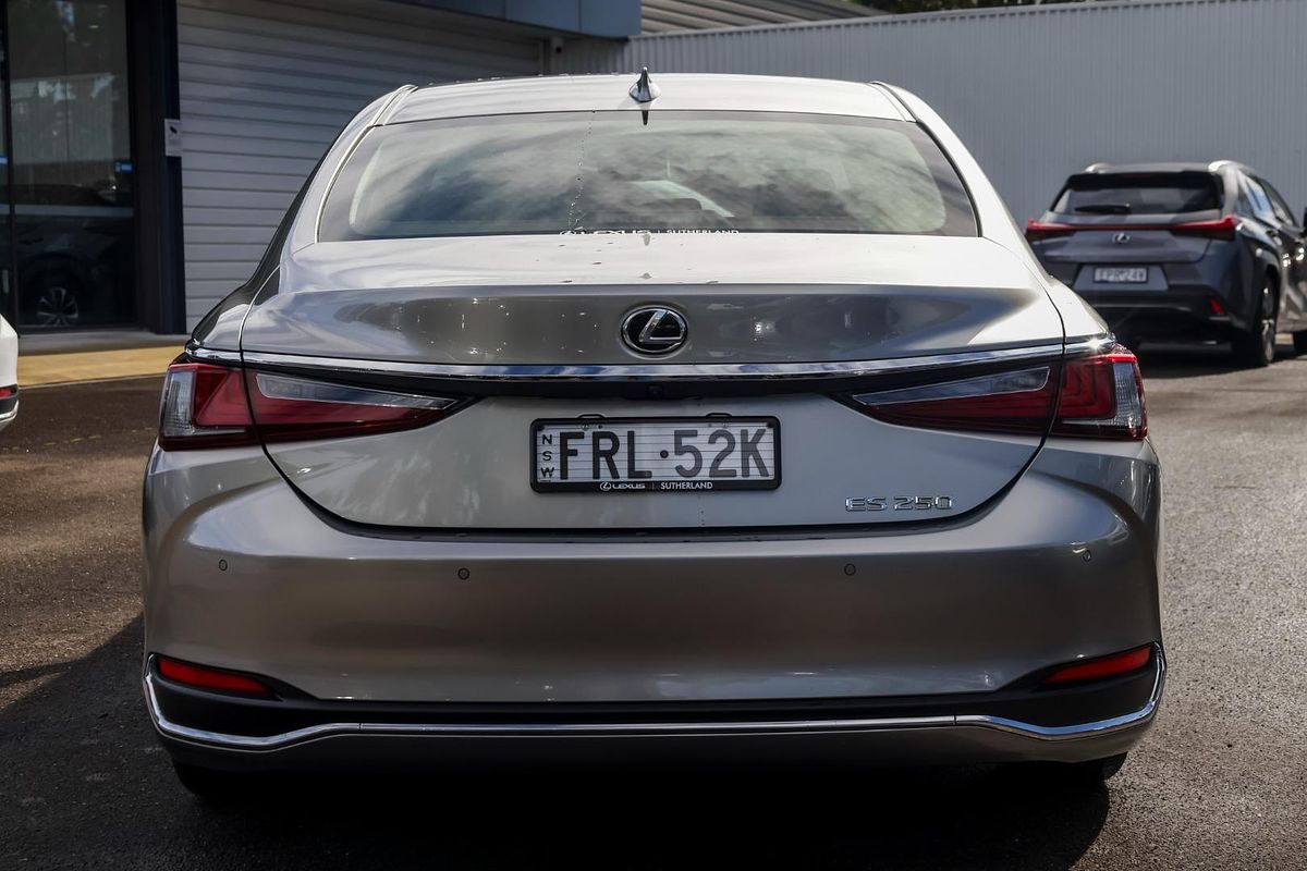 2022 Lexus ES ES250 Luxury AXZA10R