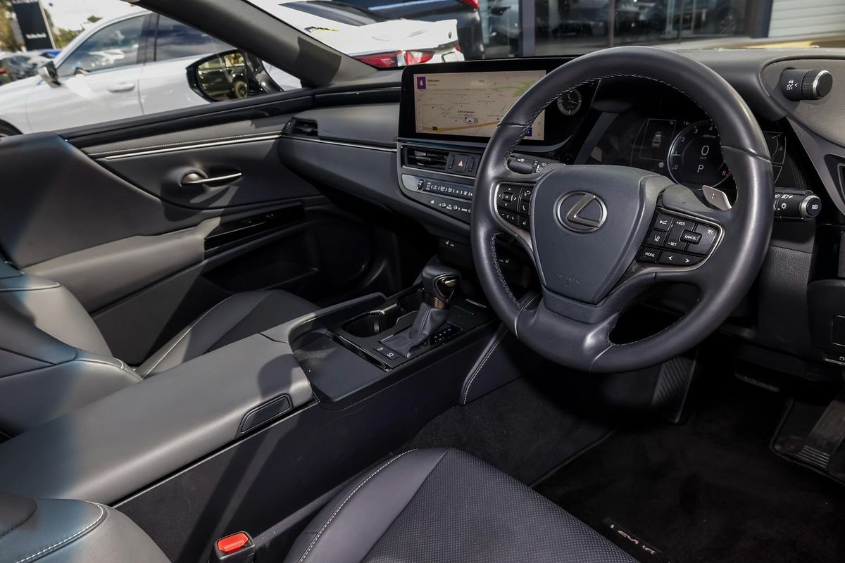2022 Lexus ES ES250 Luxury AXZA10R