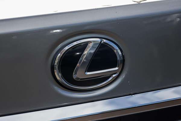 2022 Lexus ES ES250 Luxury AXZA10R