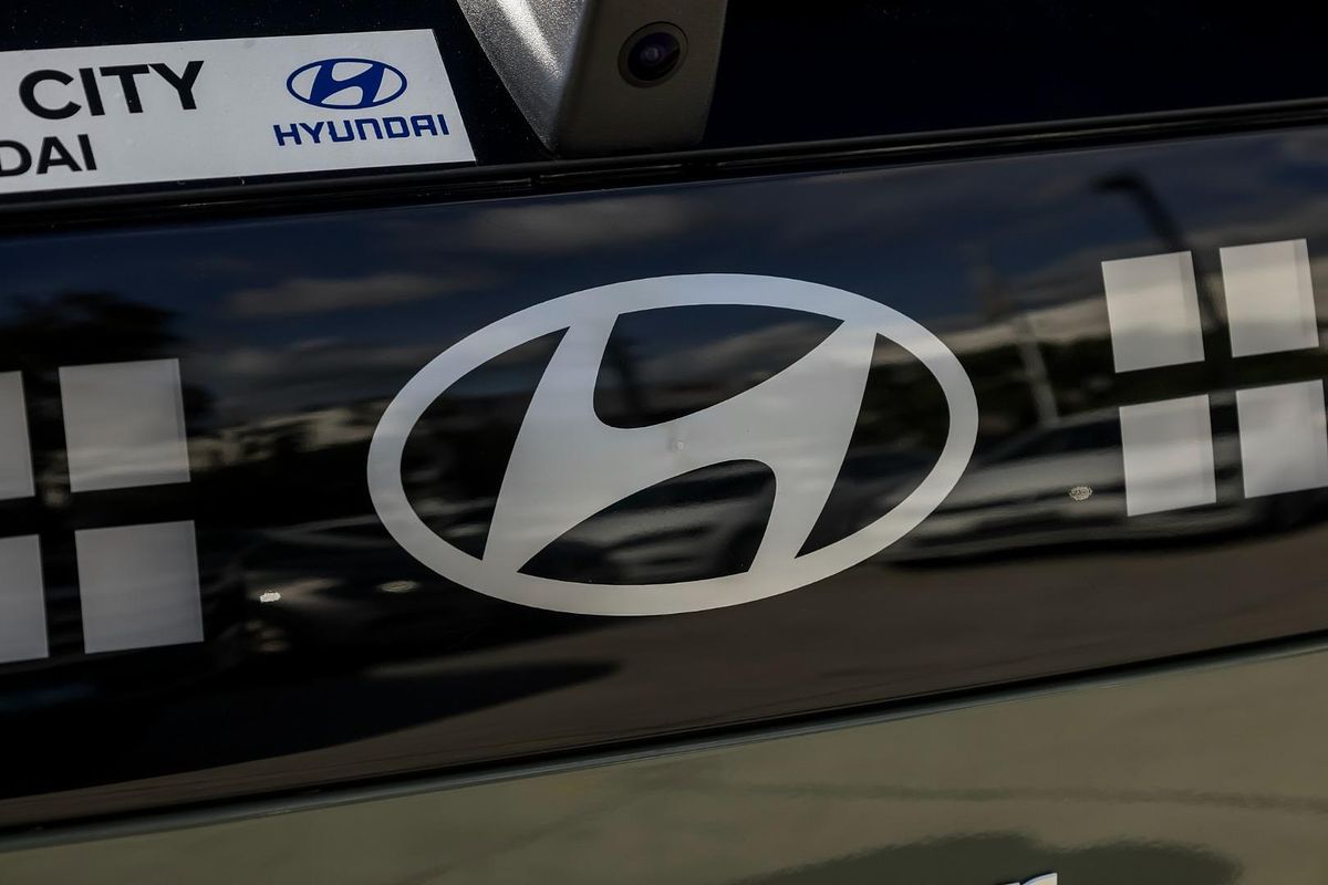 2025 Hyundai INSTER Cross AX.V1