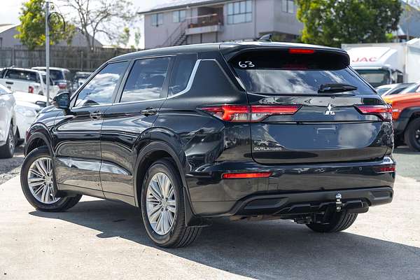 2022 Mitsubishi Outlander ES ZM