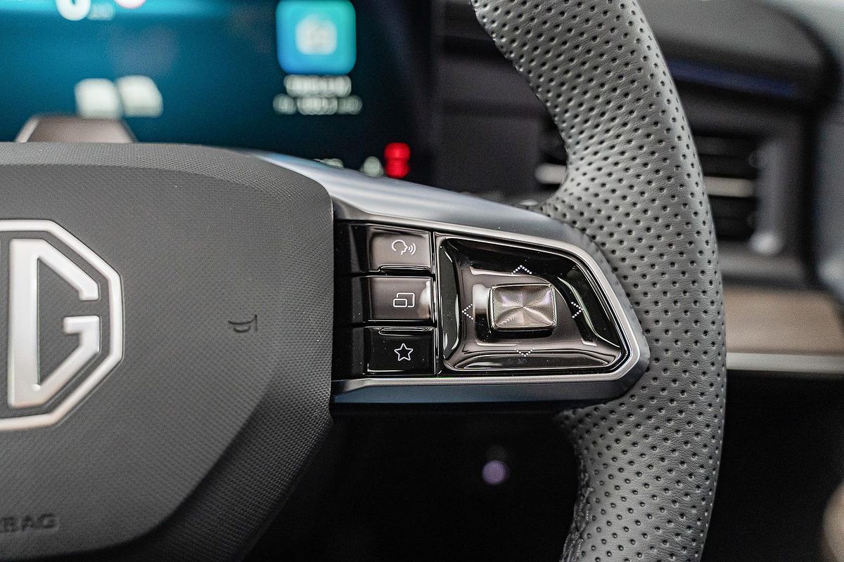 2025 MG QS Excite IS31