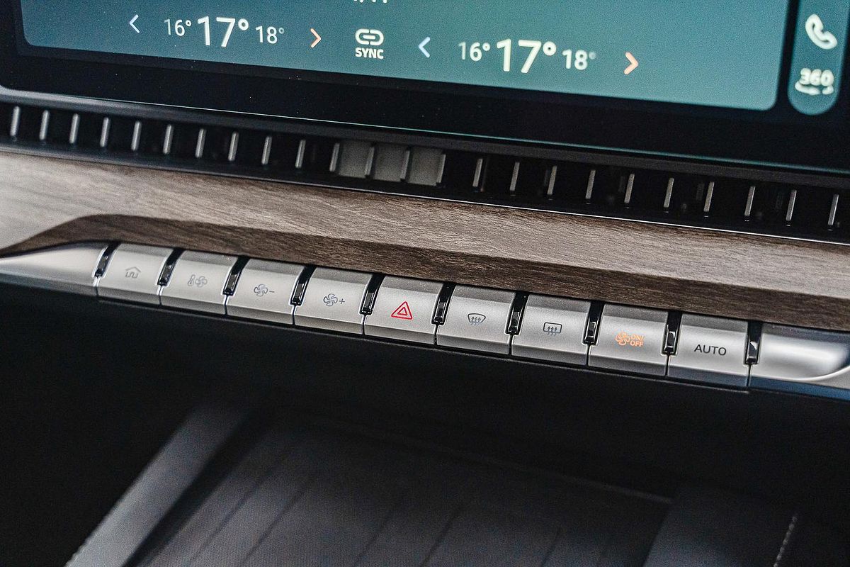 2025 MG QS Excite IS31