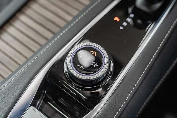 2025 MG QS Excite IS31