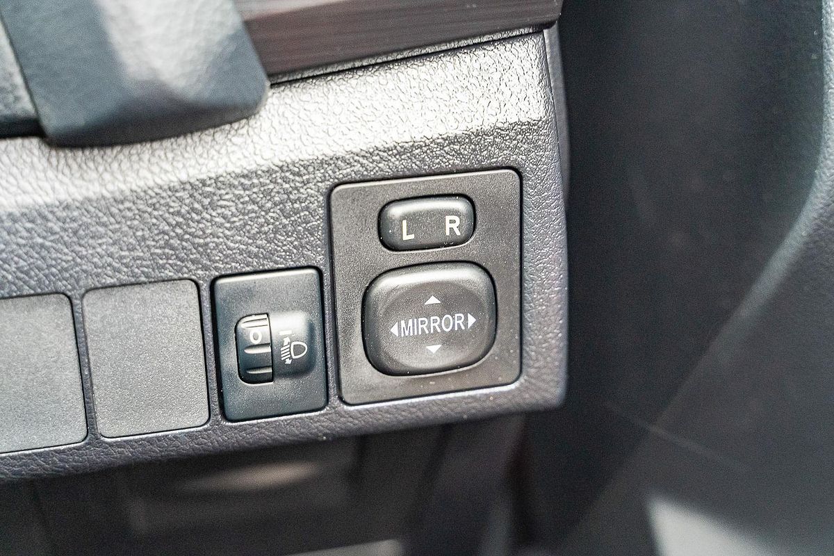2013 Toyota Corolla Ascent Sport ZRE182R