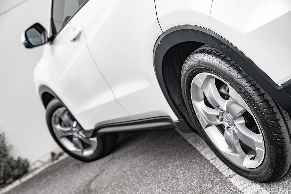 2017 Honda HR-V VTi-S