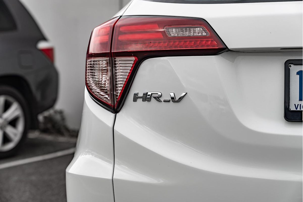 2017 Honda HR-V VTi-S