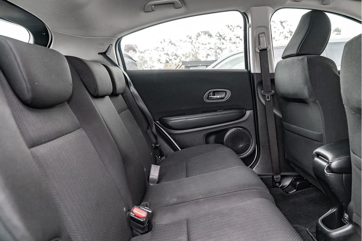 2017 Honda HR-V VTi-S