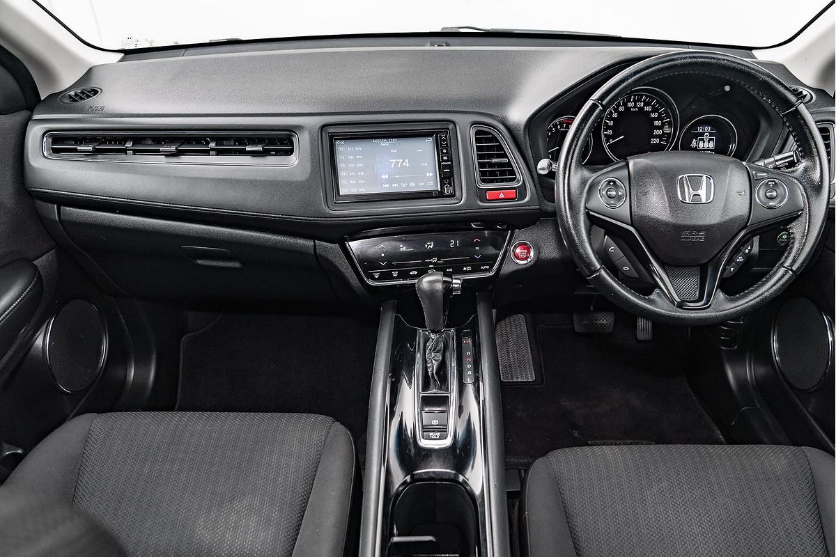 2017 Honda HR-V VTi-S
