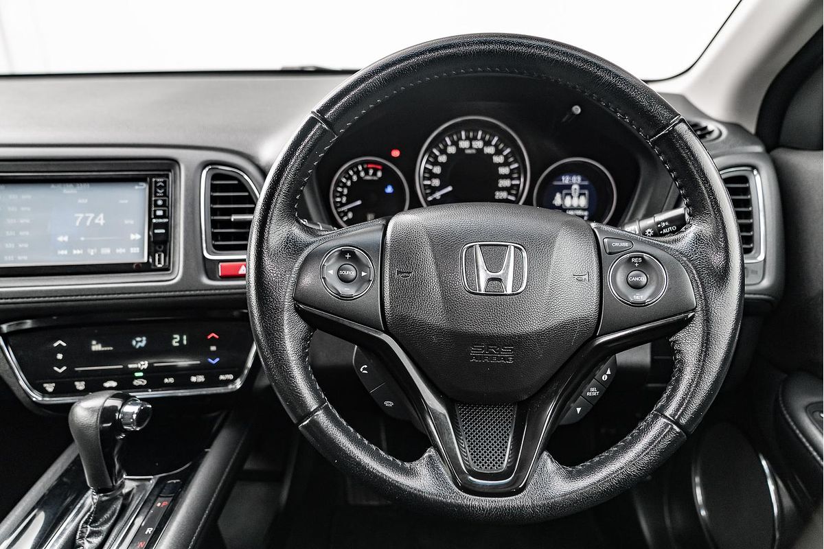 2017 Honda HR-V VTi-S