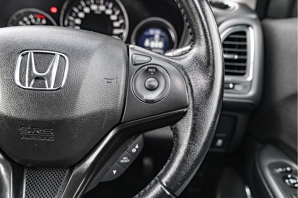 2017 Honda HR-V VTi-S