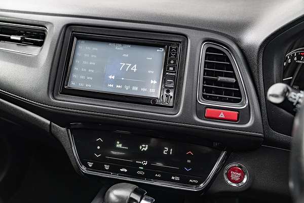 2017 Honda HR-V VTi-S